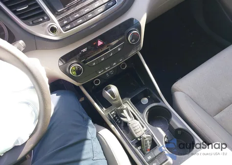 2017 Hyundai Tucson Se from USA, damaged, VIN KM8J33A4XHU533178